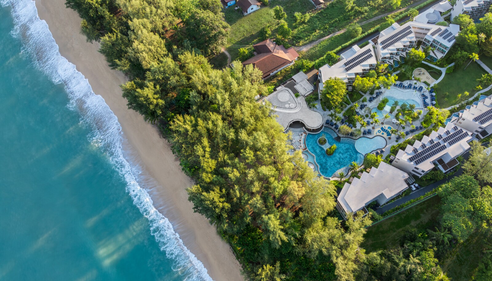 Source: Le Méridien Phuket Mai Khao Beach Resort