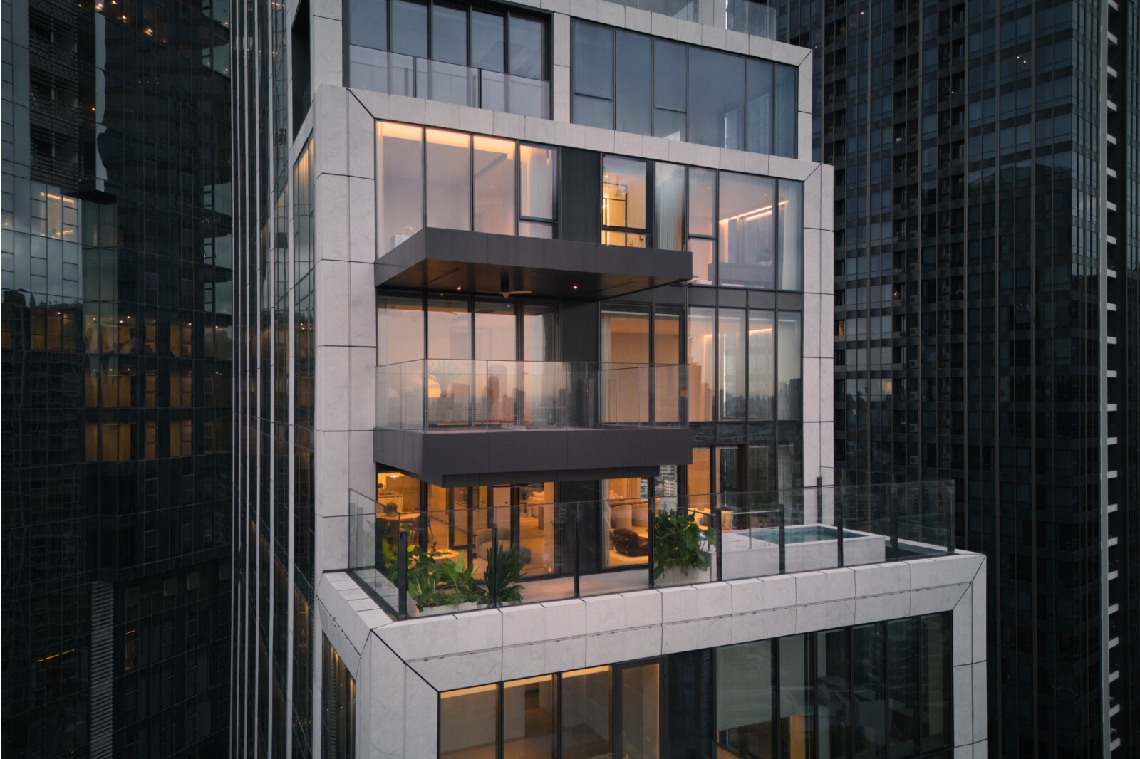 Triplex Residence